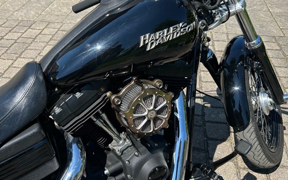 Gebrauchtmotorrad Harley-Davidson Dyna Street Bob FXDB - Bild 1 Gebrauchtmotorrad Harley-Davidson Dyna Street Bob FXDB - Bild 1