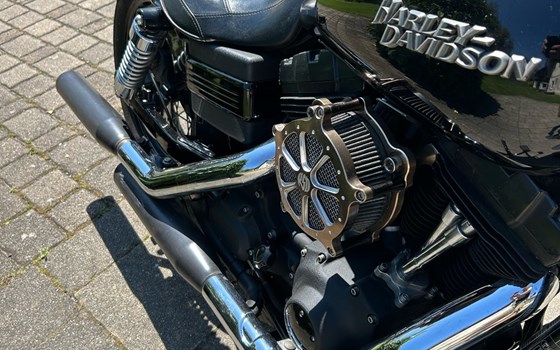 Gebrauchtmotorrad Harley-Davidson Dyna Street Bob FXDB - Bild 5 Gebrauchtmotorrad Harley-Davidson Dyna Street Bob FXDB - Bild 5