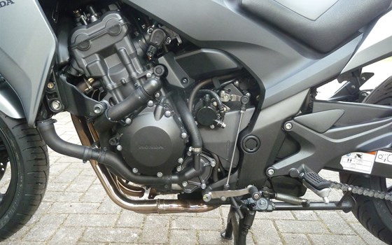 Gebrauchtmotorrad Honda CBF 1000 F - Bild 17
