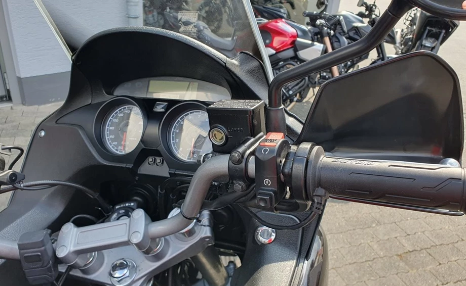 Offer Honda XL 1000 V Varadero Bild 13: Offer Honda XL 1000 V Varadero