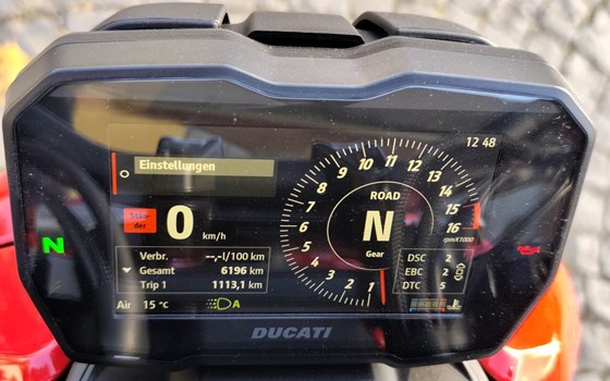 Gebrauchtmotorrad Ducati Streetfighter V4 - Bild 12