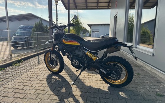 Gebrauchtmotorrad Ducati Scrambler Desert Sled - Bild 7