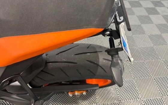 Gebrauchtmotorrad KTM 1290 Super Duke R - Bild 7