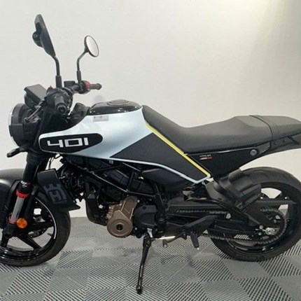 GEBRAUCHTFAHRZEUG Husqvarna Vitpilen 401