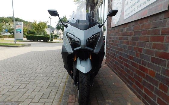Gebrauchtmotorrad Yamaha TMAX 560 Tech Max - Bild 3