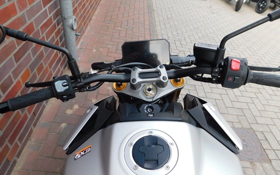 Gebrauchtmotorrad Suzuki GSX-S1000 - Bild 11