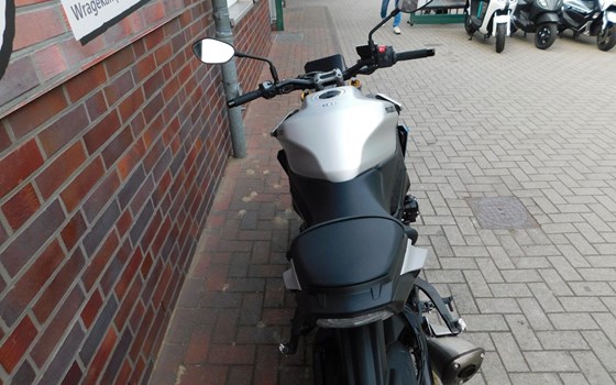 Gebrauchtmotorrad Suzuki GSX-S1000 - Bild 9