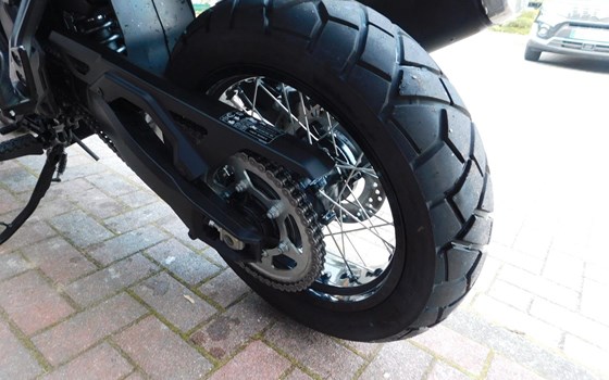 Gebrauchtmotorrad Suzuki V-Strom 800DE - Bild 9