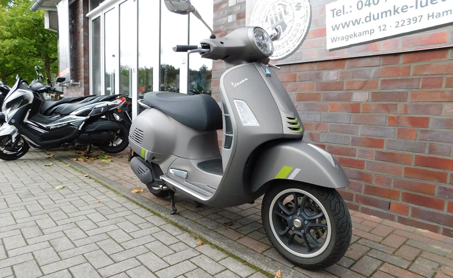 Angebot Vespa GTS 125ie Super Tech Bild 2: Angebot Vespa GTS 125ie Super Tech