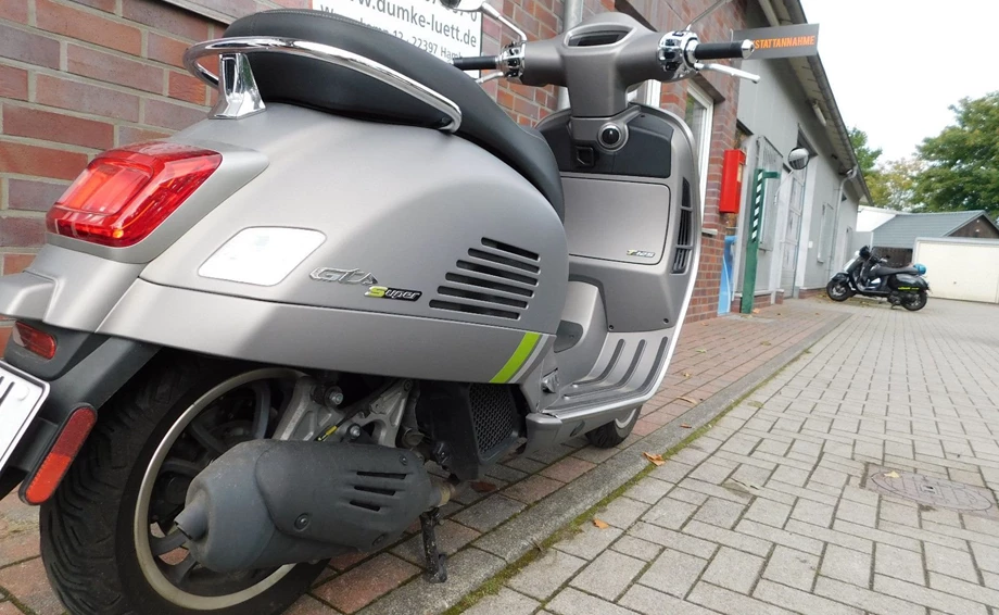 Angebot Vespa GTS 125ie Super Tech Bild 4: Angebot Vespa GTS 125ie Super Tech