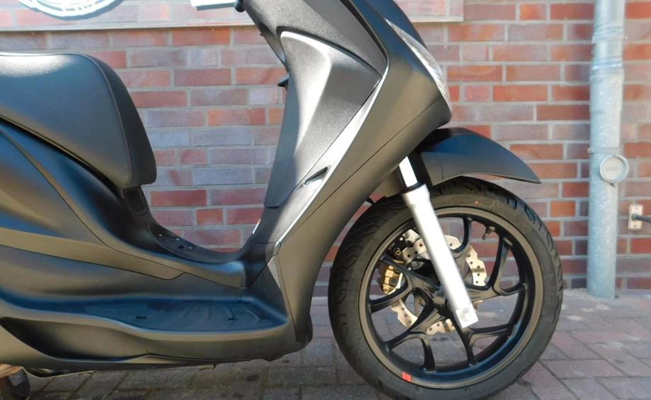 Angebot Piaggio Medley 125 ie IGET Bild 10: Angebot Piaggio Medley 125 ie IGET