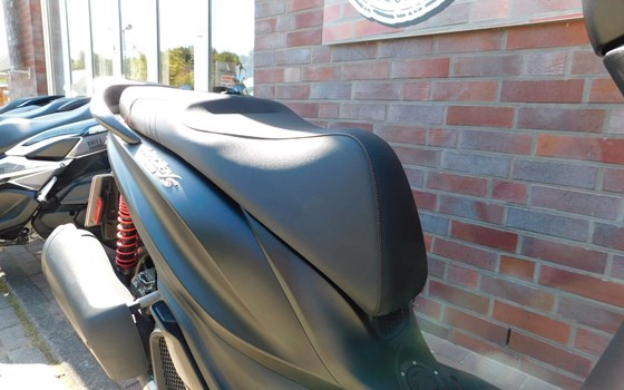 Gebrauchtmotorrad Piaggio Medley 125 ie IGET - Bild 12