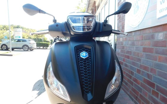 Gebrauchtmotorrad Piaggio Medley 125 ie IGET - Bild 6