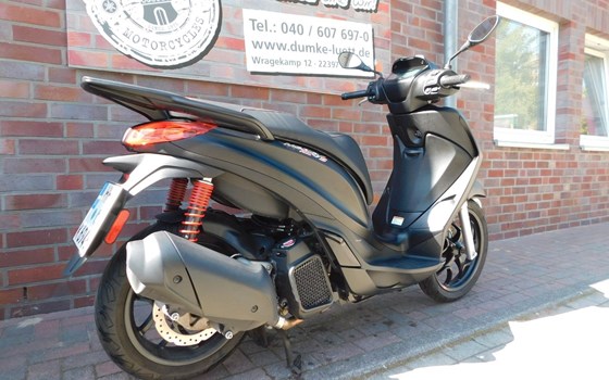 Gebrauchtmotorrad Piaggio Medley 125 ie IGET - Bild 7