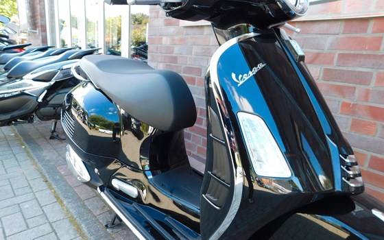 Gebrauchtmotorrad Vespa GTS 310 SuperSport - Bild 13