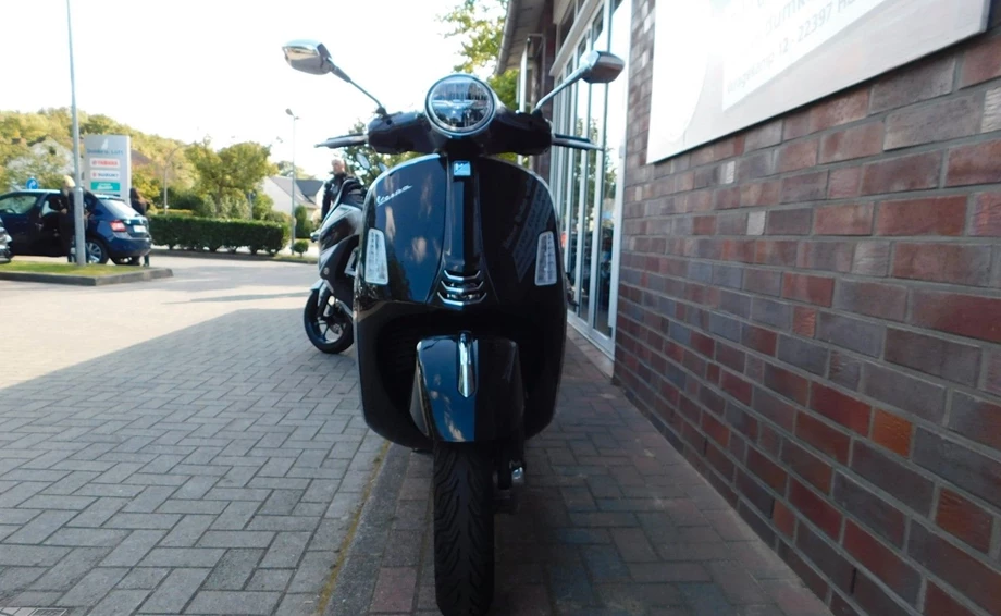 Angebot Vespa GTS 310 SuperSport Bild 3: Angebot Vespa GTS 310 SuperSport