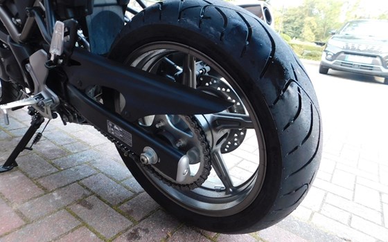 Gebrauchtmotorrad Suzuki SV650 - Bild 8