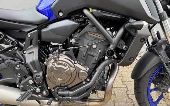 Gebrauchtmotorrad Yamaha MT-07 35kW - Bild 7