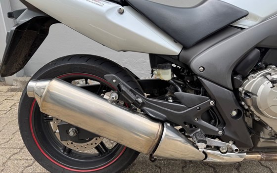 Gebrauchtmotorrad Honda CBF 600 - Bild 10