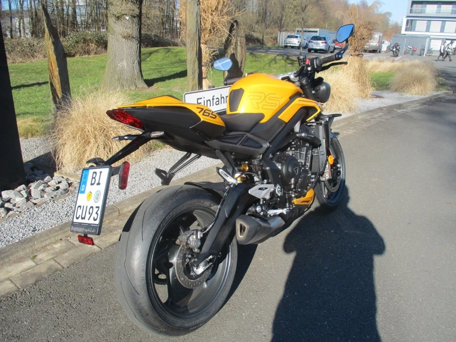 Angebot Triumph Street Triple 765 RS Bild 9: Angebot Triumph Street Triple 765 RS