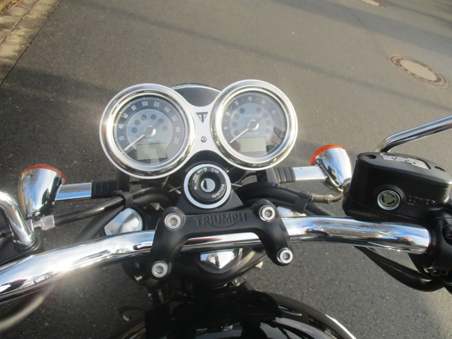 Angebot Triumph Bonneville T120 Bild 10: Angebot Triumph Bonneville T120