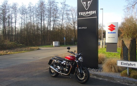 Gebrauchtmotorrad Triumph Speed Twin 1200 - Bild 1
