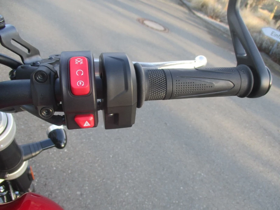 Angebot Triumph Speed Twin 1200 Bild 12: Angebot Triumph Speed Twin 1200