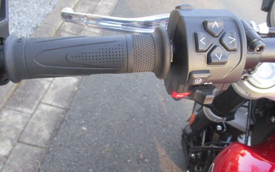 Gebrauchtmotorrad Triumph Speed Twin 1200 - Bild 13