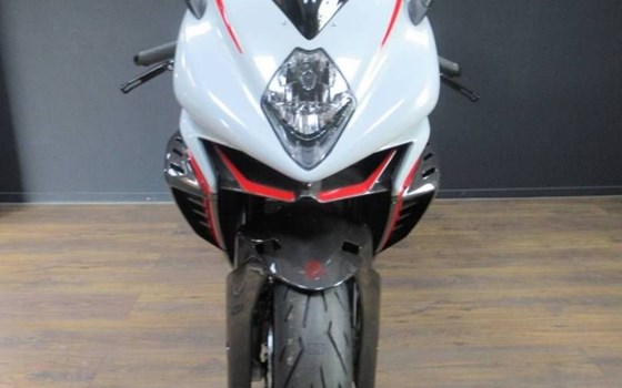 Gebrauchtmotorrad MV Agusta F3 800 - Bild 4