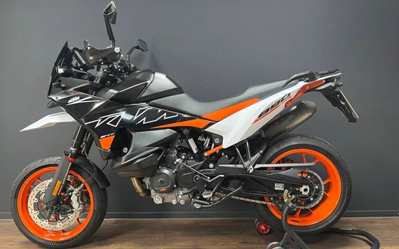 Gebrauchtmotorrad KTM 890 SMT - Bild 3