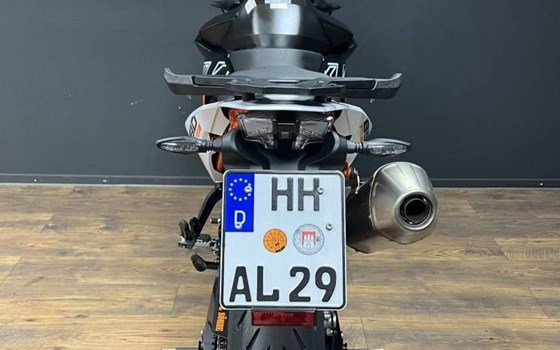 Gebrauchtmotorrad KTM 890 SMT - Bild 4