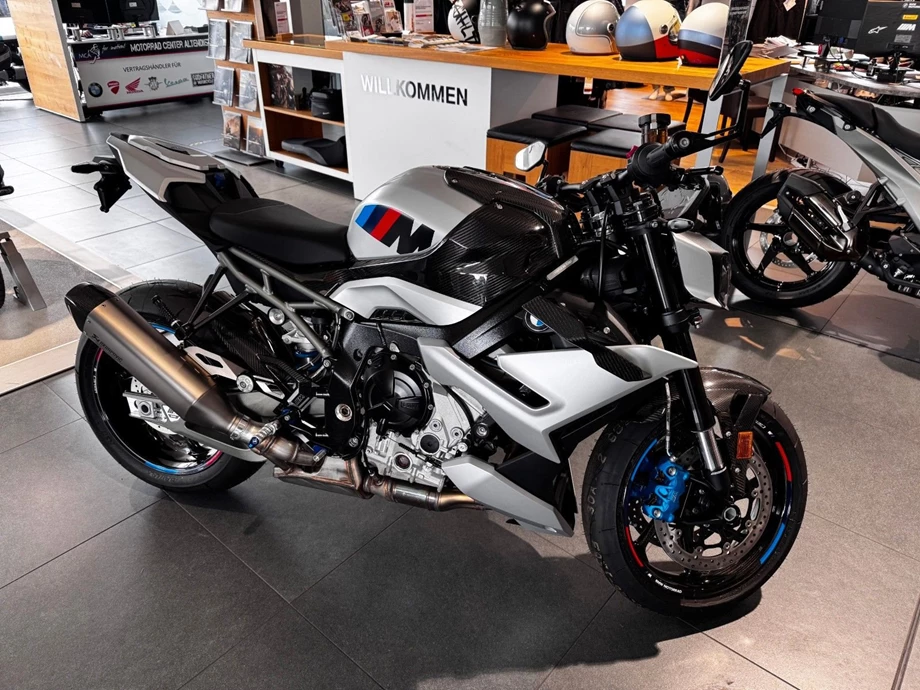 Angebot BMW M 1000 RR Bild 1: Angebot BMW M 1000 RR