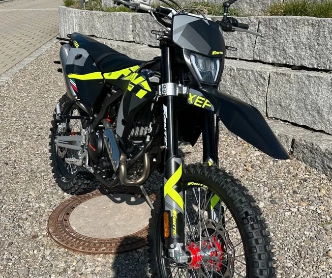 Angebot Fantic XEF 125 Performance Bild 3: Angebot Fantic XEF 125 Performance