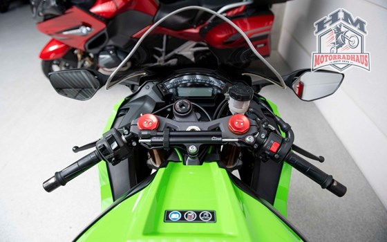 Gebrauchtmotorrad Kawasaki Ninja ZX-10R - Bild 11