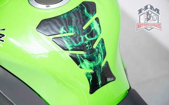 Gebrauchtmotorrad Kawasaki Ninja ZX-10R - Bild 9