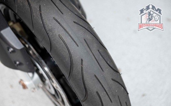 Gebrauchtmotorrad Aprilia Dorsoduro 750 - Bild 11