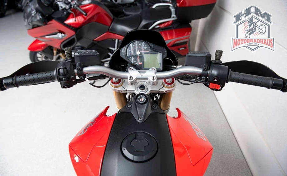 Angebot Aprilia Dorsoduro 750 Bild 6: Angebot Aprilia Dorsoduro 750