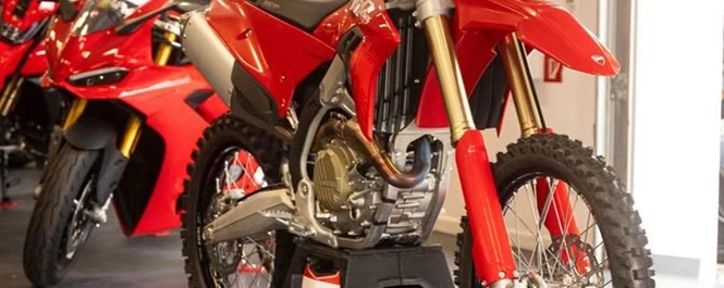 Ducati Desmo450 MX<br />Lagerfahrzeug