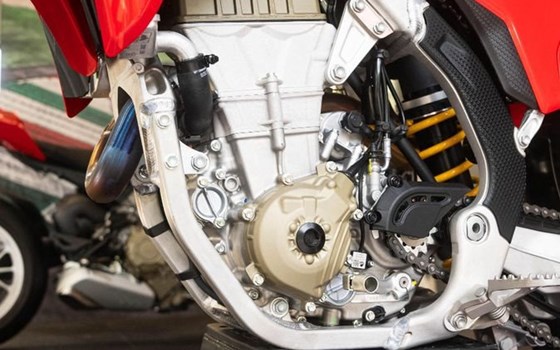 Neufahrzeug Ducati Desmo450 MX - Bild 4