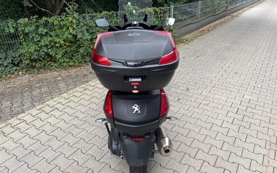 Gebrauchtmotorrad Peugeot Metropolis 400 - Bild 7