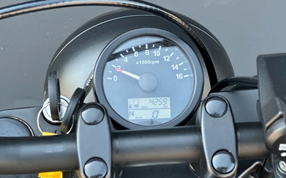 Gebrauchtmotorrad Brixton Cromwell 125 - Bild 16