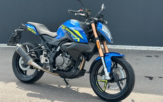 Gebrauchtmotorrad Online Pista 125 R ABS - Bild 3