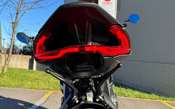 Motorrad Occasion MV Agusta Dragster 800 RR - Bild 7