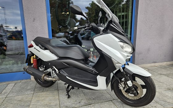 Gebrauchtmotorrad Yamaha X-Max 250 - Bild 1 Gebrauchtmotorrad Yamaha X-Max 250 - Bild 1