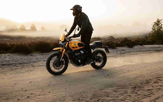 Neufahrzeug Triumph Scrambler 400 XC - Bild 19