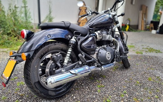 Gebrauchtmotorrad Royal Enfield Super Meteor 650 - Bild 12