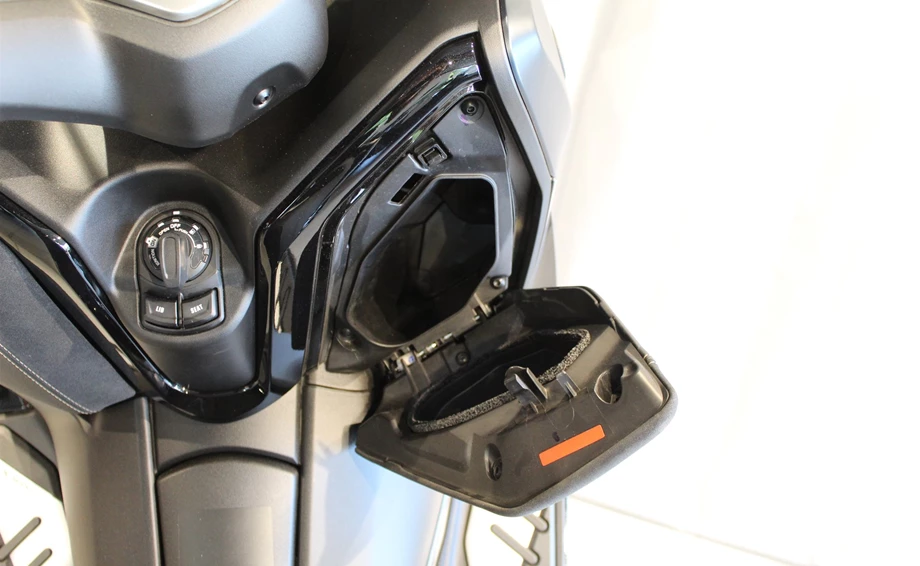 Angebot Yamaha XMAX 300 Tech MAX Bild 14: Angebot Yamaha XMAX 300 Tech MAX