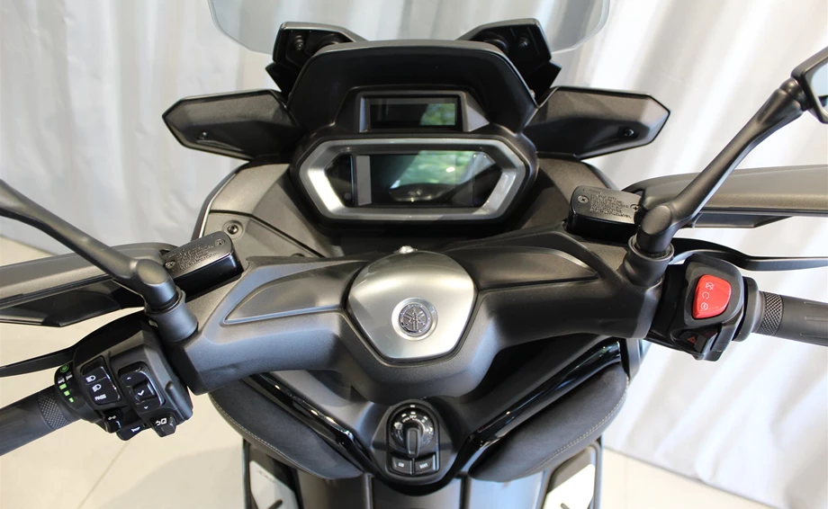 Angebot Yamaha XMAX 300 Tech MAX Bild 16: Angebot Yamaha XMAX 300 Tech MAX