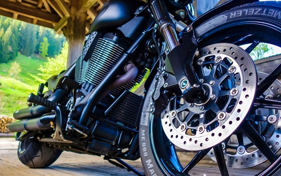 Motorrad Occasion Victory Hammer - Bild 3