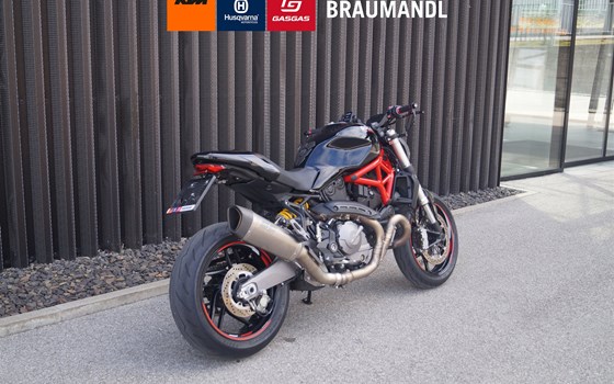 Gebrauchtmotorrad Ducati Monster 821 - Bild 2 Gebrauchtmotorrad Ducati Monster 821 - Bild 2